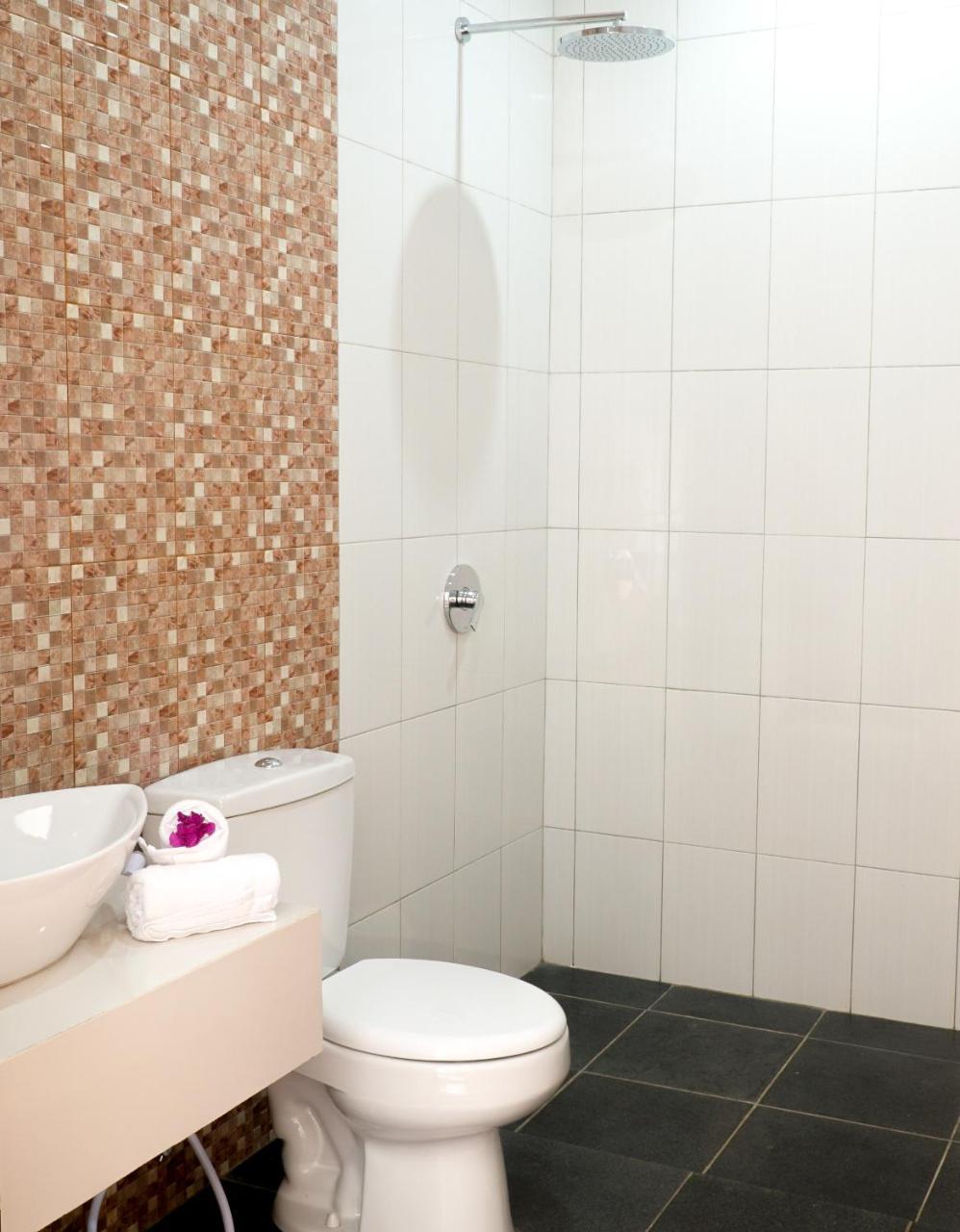 Seno Guesthouse & Cafe Uluwatu Dış mekan fotoğraf
