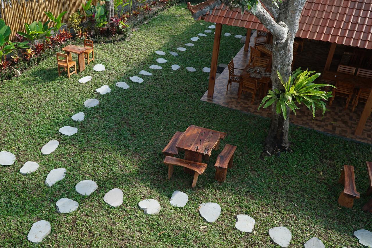 Seno Guesthouse & Cafe Uluwatu Dış mekan fotoğraf