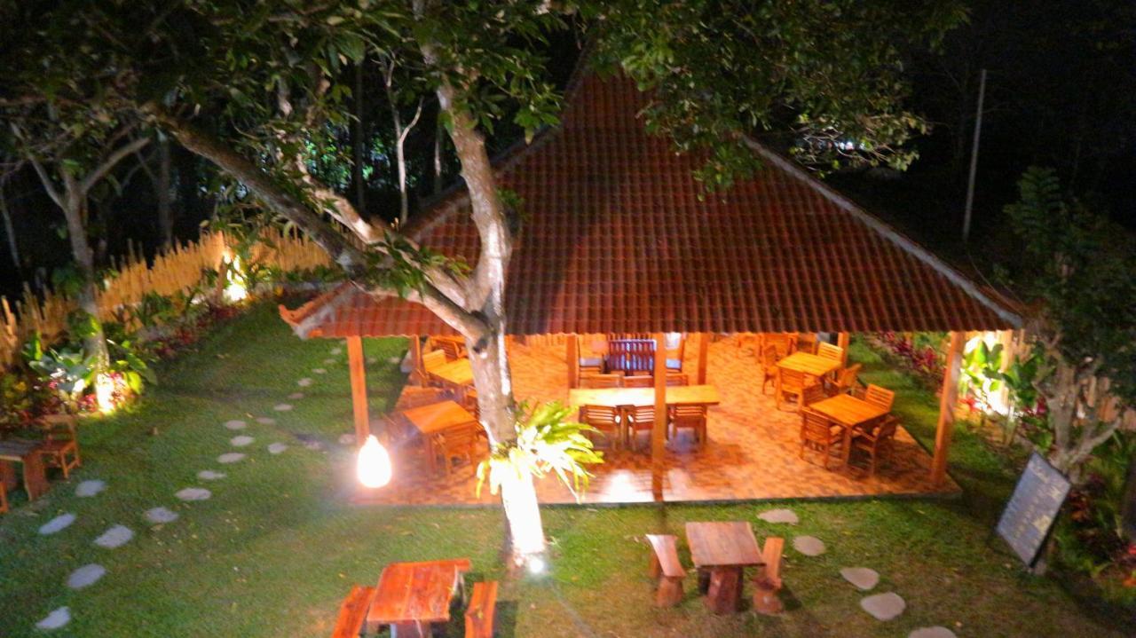 Seno Guesthouse & Cafe Uluwatu Dış mekan fotoğraf